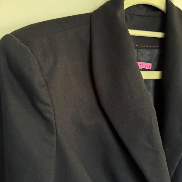 Alice & Olivia Black Shawl Collar Blazer Ruched Sleeve Cuffs Size Medium - Picture 3 of 10